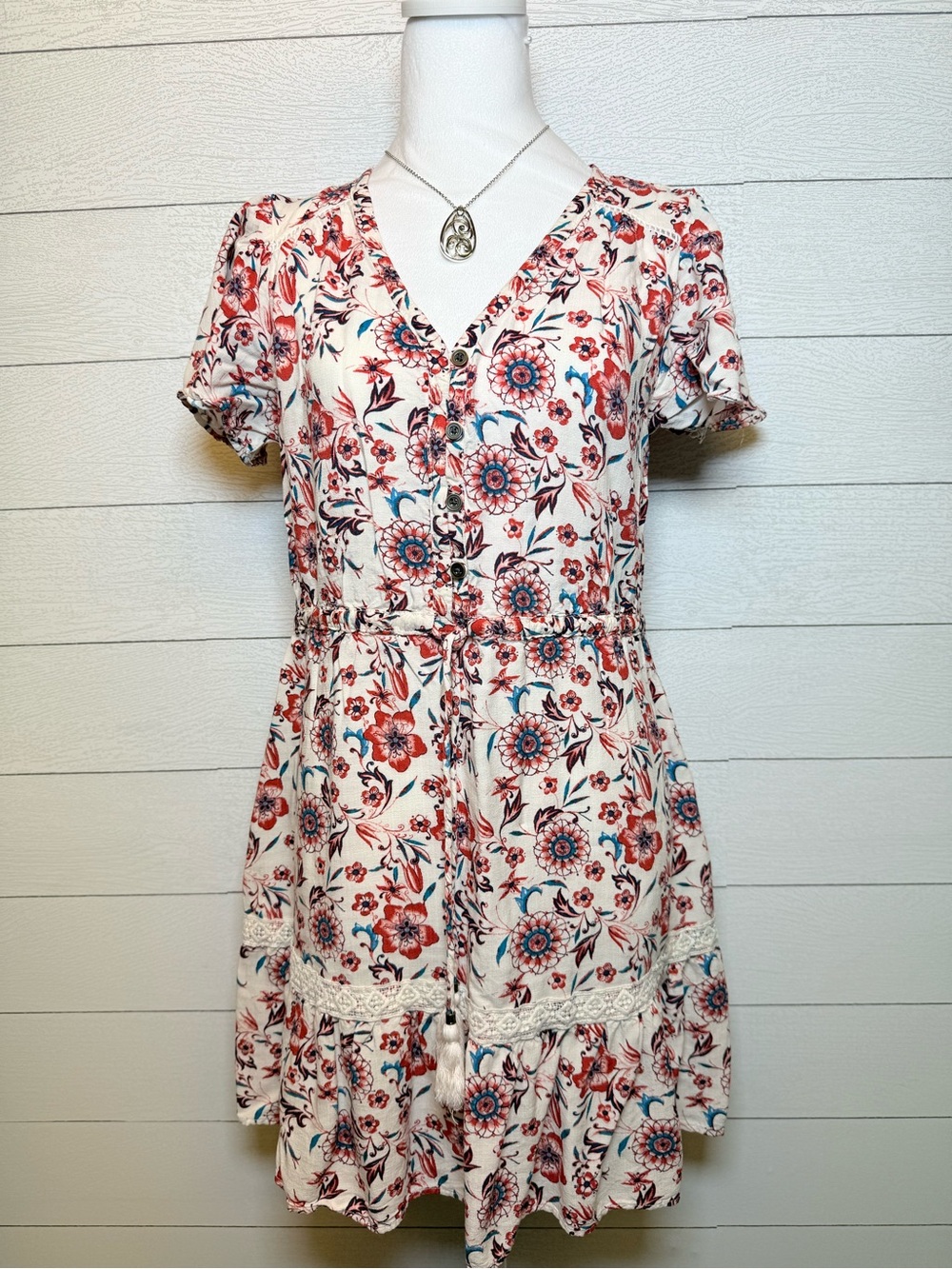 Knox Rose White Mini Dress with Red & Blue Floral Print Small